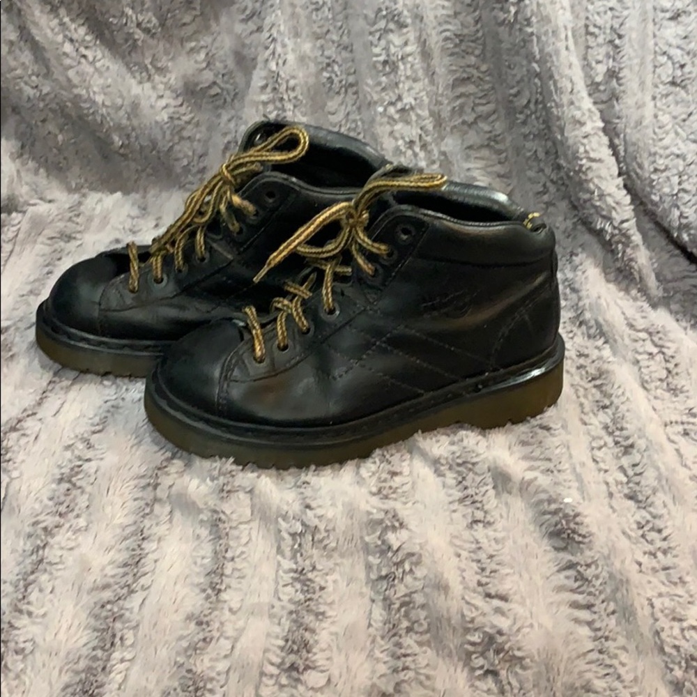 Unisex dr martens
